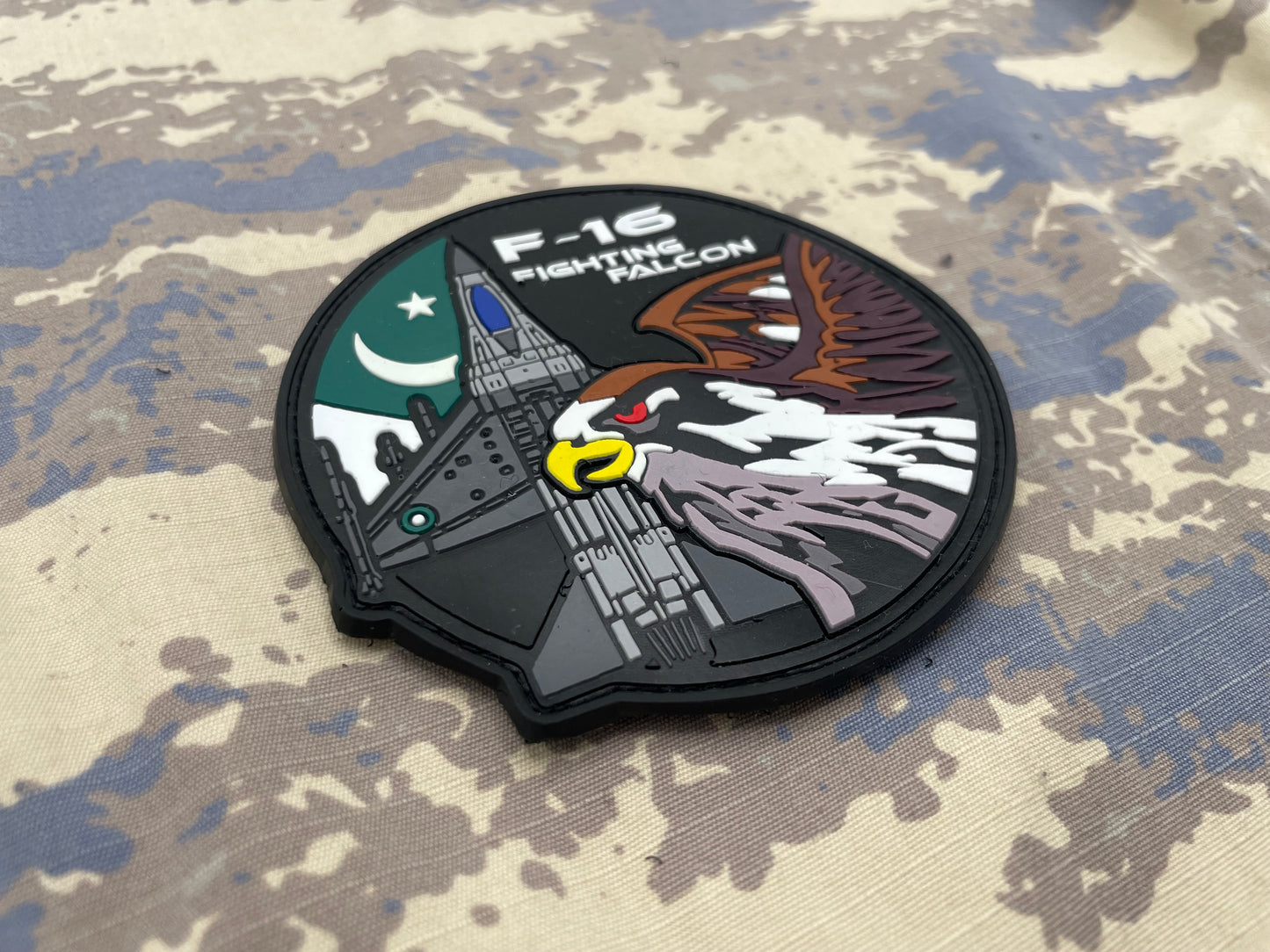 Pakistan SWIRL patch #fighting-falcon